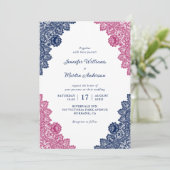 Invitation Mariage de dentelle florale bleu marine et rose ru (Debout devant)