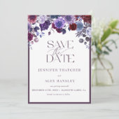 Invitation Mariage de script floral violet Enregistrer la dat (Debout devant)