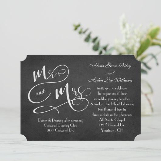 Invitation mariage de tableau noir (Debout devant)