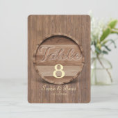 Invitation Mariage de tonneau en bois rustique Numéro de tabl (Debout devant)