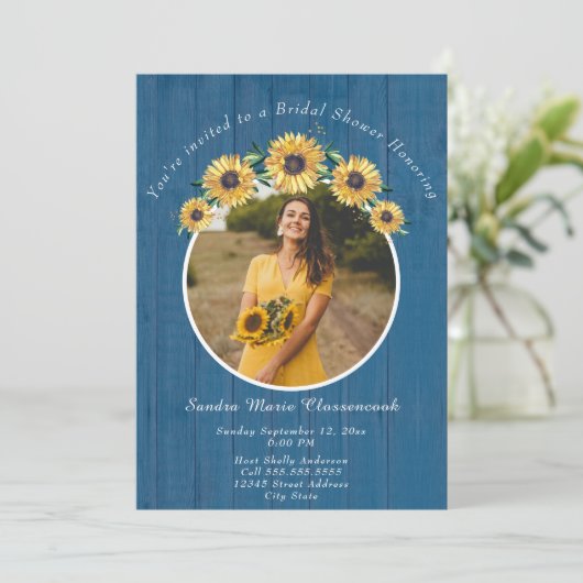 Invitation Mariage de tournesol bleu rustique I Fête des mari (Debout devant)