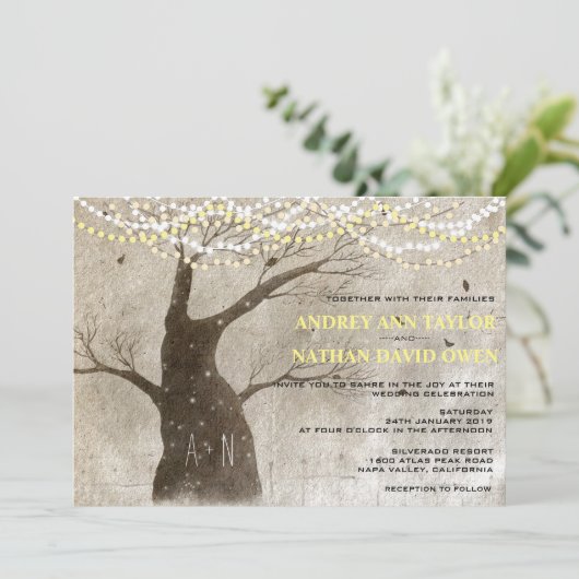 Invitation Mariage des feux d'arbre rustique fin automne ou h (Debout devant)
