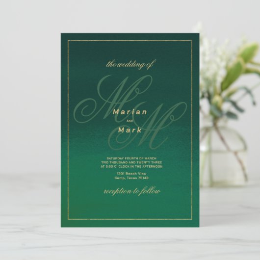 Invitation Mariage des initiales du monogramme d'or vert de f (Debout devant)