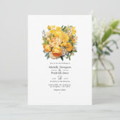 Invitation Mariage d'été fleuri Bright Yellow et Biscotti (Debout devant)