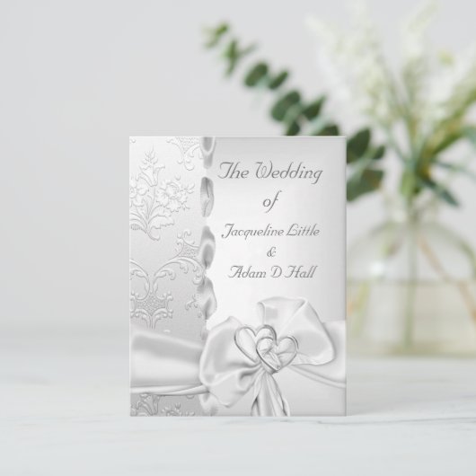 Invitation Mariage élégant Floral Argent Blanc Coeurs Bow (Debout devant)