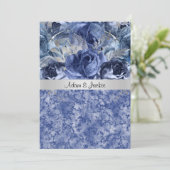 INVITATION MARIAGE ÉLÉGANT MARBRE FLORAL BLEU (Debout devant)