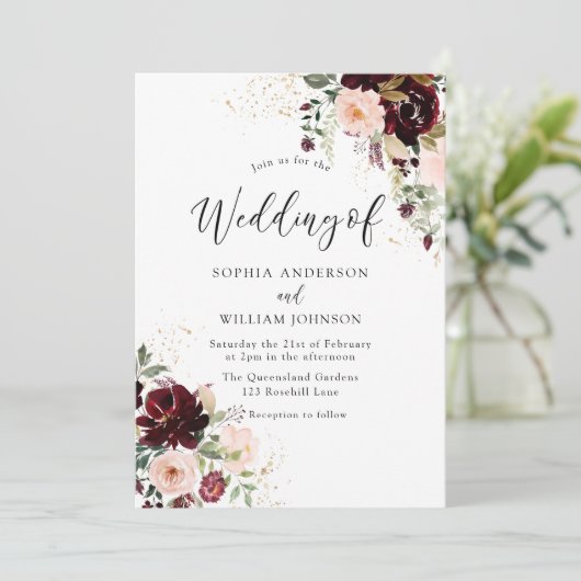 Invitation Mariage Élégant Rouge Bourgogne et Fleurs Roses (Debout devant)