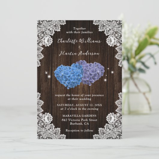 Invitation Mariage en dentelle de bois de coeur violet et ble (Debout devant)
