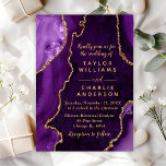 Invitation Mariage en marbre violet et or Agate<br><div class="desc">Cette faire-part de mariage élégante et séduisante est ornée d'un arrière - plan en marbre d'agate violet aux accents de parties scintillant en faux or. Le texte combine écriture manuscrite et polices sans serif modernes pour un look élégant et sophistiqué. Il conviendra parfaitement aux mariages d'automne et d'hiver.</div>