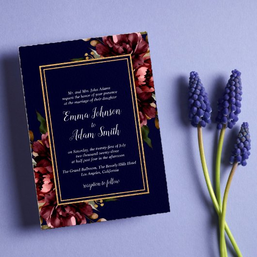 Invitation Mariage floral bleu marine Bourgogne or