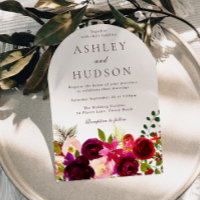Mariage Floral Boho de vin rouge de Bourgogne
