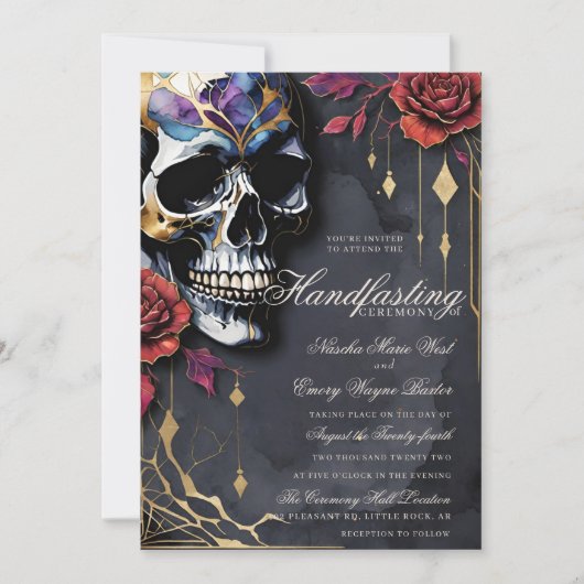 Invitation Mariage gothique de Halloween avec crâne et roses (Devant)