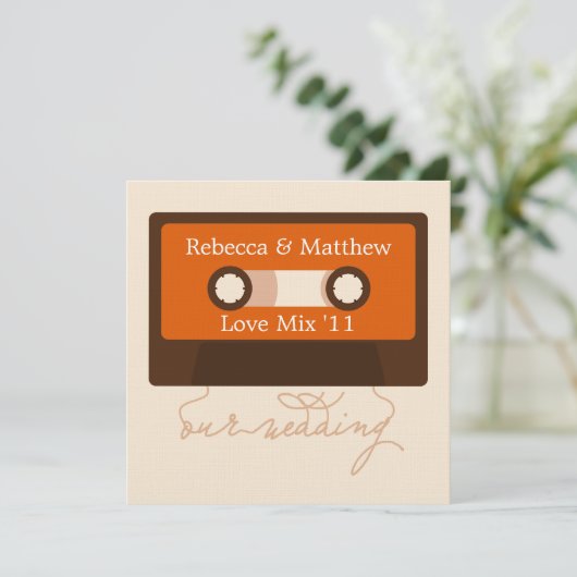 Invitation Mariage Mixtape rétro (Debout devant)