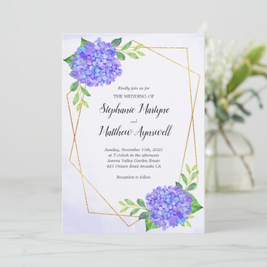Invitation Mariage moderne géométrique violet Hydrangea (Debout devant)