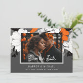 Invitation Mariage moderne orange floral photo enregistrer la (Debout devant)