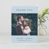 Invitation MARIAGE MODERNE photo simple classique bleu pâle (Debout devant)