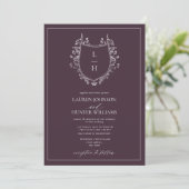 Invitation Mariage Monogram Crest Fleur sauvage Plum classiqu (Debout devant)
