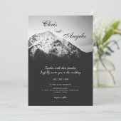 Invitation Mariage noir et blanc sous les montagnes (Debout devant)