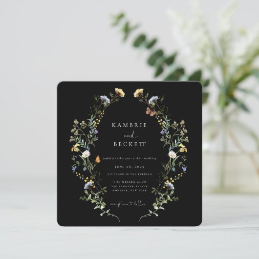 Invitation Mariage noir Wild Meadow Wreath (Debout devant)