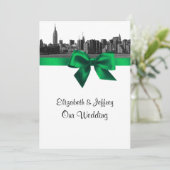 Invitation Mariage NYC Skyline Large Gravé BW Vert (Debout devant)