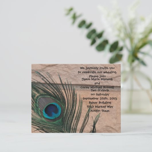 Invitation Mariage Peacock Feathers with Bricks (Debout devant)