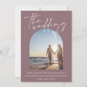 Invitation Mariage photo initial moderne Plum Purple Arch (Devant)