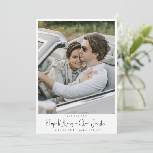 Invitation Mariage photo minimal moderne Enregistrer la date (Debout devant)