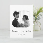 Invitation mariage photo noir et blanc élégant (Debout devant)