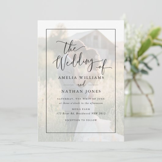 Invitation Mariage photo noir rustique Script blanc (Debout devant)