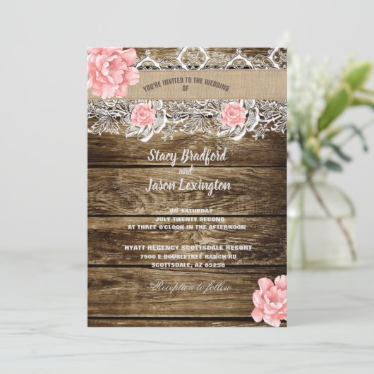 Invitation Mariage rustique en bois et dentelle (Debout devant)