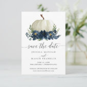 Invitation Marine Blue Floral Citrouille Mariage Sauvez les d (Debout devant)