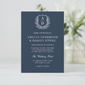 Invitation Marine Blue Floral Crest Monogramme Mariage QR Cod (Debout devant)
