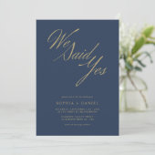 Invitation Marine Blue Golden Script Nous Avons Dit Oui Budge (Debout devant)