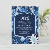 Invitation Marine Dusty Blue Floral 90e anniversaire (Debout devant)