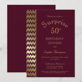 Invitation Maroon Gold Chevron Surprise Dîner 50e Anniversair (Devant / Derrière)