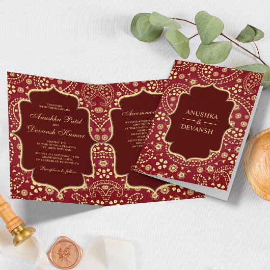 Invitation Maroon Gold Paisley Bollywood Style Mariage indien