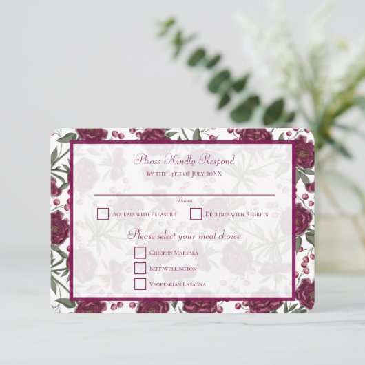 Invitation Maroon Rose Wedding RSVP Reply (Debout devant)