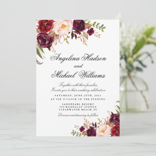 Invitation Marsala bordeaux floral (Debout devant)