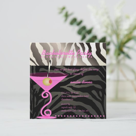 Invitation Martini rose Bachelorette (Debout devant)
