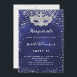 Invitation Mascarade bleu marine argent parties scintillant S<br><div class="desc">Pour une Masquerade élégante, Sweet 16, 16e anniversaire. Arrière - plan bleu marine tendance, la couleur bleue est inégale. Décoré avec de la poussière de parties scintillant en faux argent et un masque masqué. Personnalisez et ajoutez un nom, un âge et des détails de la fête. Le nom est écrit...</div>