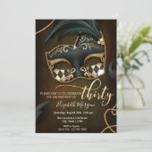 Invitation Mascarade, Masque 30e anniversaire (Debout devant)