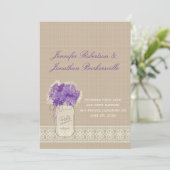 Invitation Mason Jar Fleurs violettes Mariage de la dentelle (Debout devant)