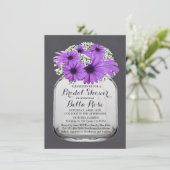 Invitation Mason Jar Purple Daisy Fête des mariées daisy3 (Debout devant)