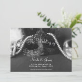 Invitation Masque de mascarade noir et blanc perles mariage (Debout devant)