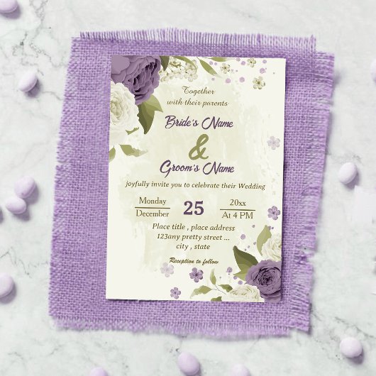 Invitation mauve fleurs blanches verdure mariage