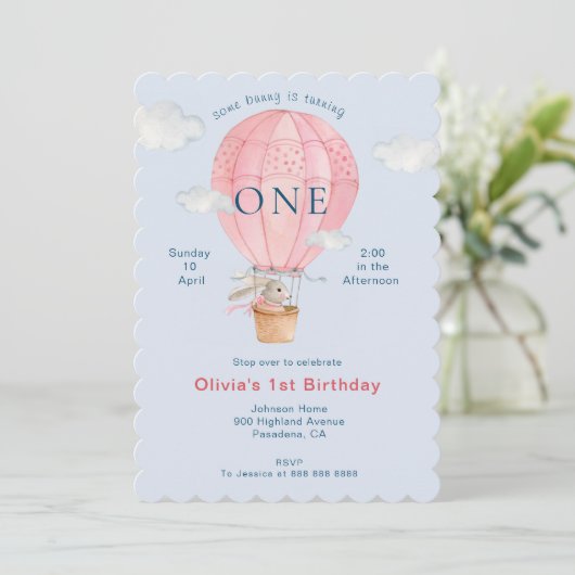 Invitation Mélange lapin d'aquarelle en montgolfière (Debout devant)