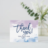 Invitation MERCI NOTE couleur d'aquarelle bleu violet manuscr (Debout devant)