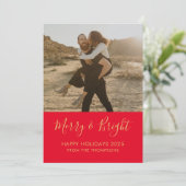 Invitation Merry & Bright Holiday Christmas red Photo card (Debout devant)