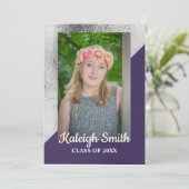 Invitation Metallic Purple and Silver Photo Graduation Party (Debout devant)