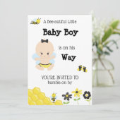 Invitation mignonne de douche de bébé d'abeille de (Debout devant)
